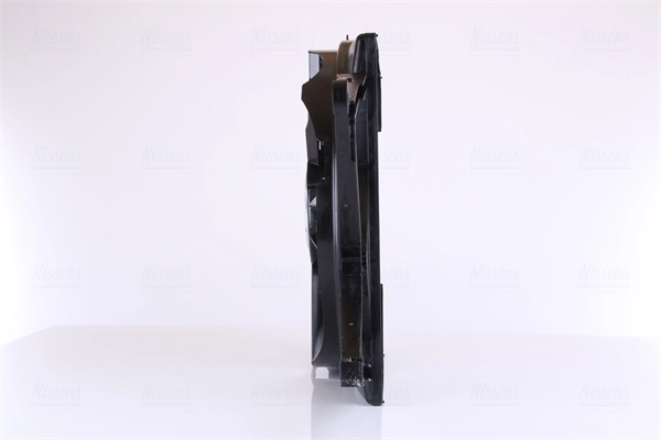 Compre 85154 Nissens Difusor do radiador de esfriamento, montado com motor e roda de aletas