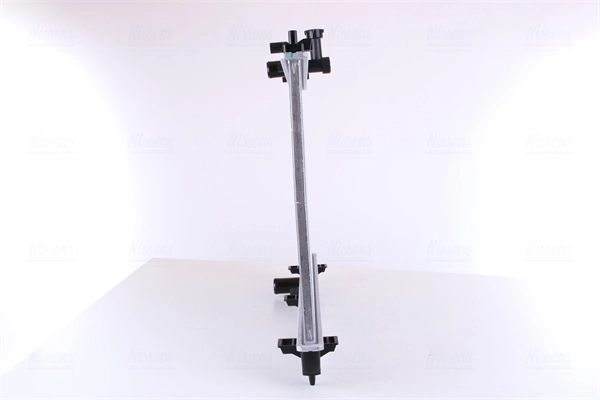 Radiador de esfriamento de motor Nissens 628967 preço, a partir de 197,44 USD