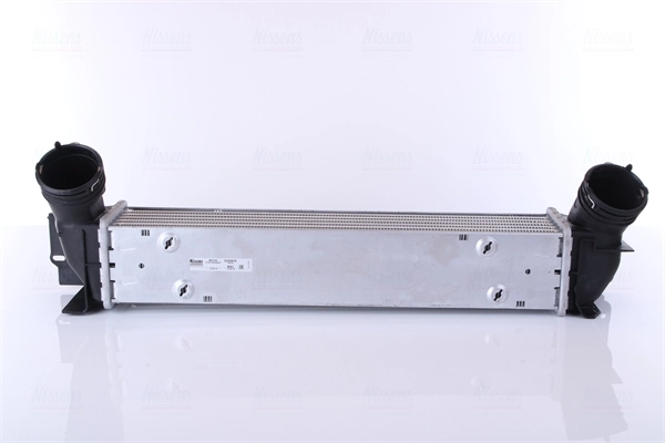 Radiador de intercooler 96725 Nissens