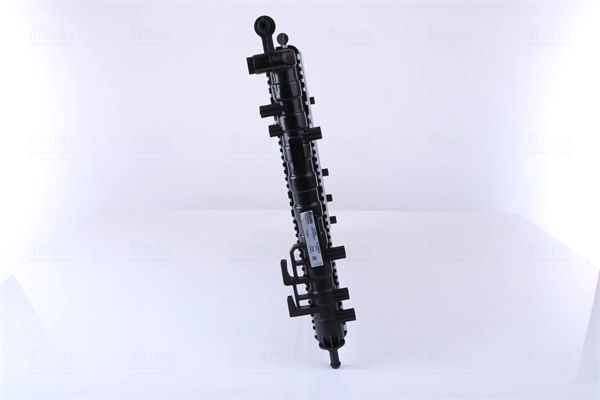 Radiador de esfriamento de motor Fiat/Alfa/Lancia 0046815887 preço, a partir de 56,86 USD