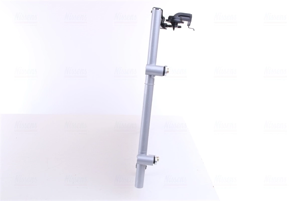Radiador de aparelho de ar condicionado 94757 Nissens