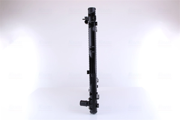 Radiador de esfriamento de motor Nissens 606549 preço, a partir de 215,30 USD