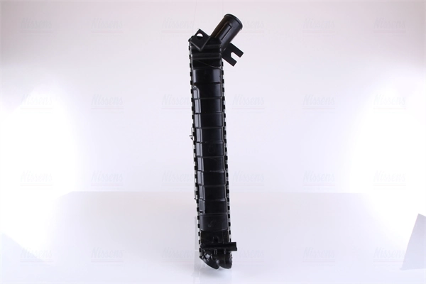 Compre 63082 Nissens Radiador de esfriamento de motor