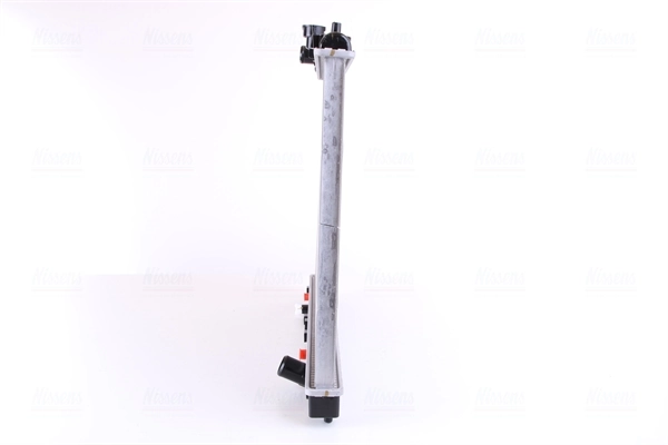 Radiador de esfriamento de motor Nissens 63313 preço, a partir de 153,67 USD