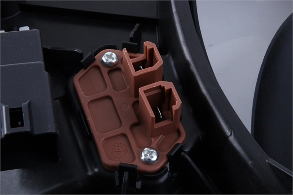 Difusor do radiador de esfriamento, montado com motor e roda de aletas 850005 Nissens