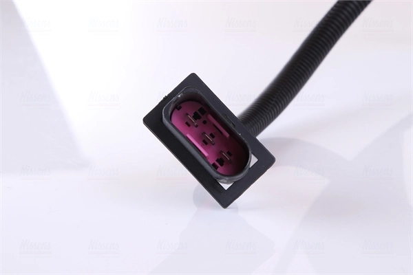  Ventilador elétrico de esfriamento montado (motor + roda de aletas) Audi A2 hatchback (8Z0) (2000 - 2005) 