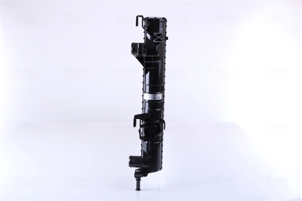 Radiador de esfriamento de motor Nissens 637666 preço, a partir de 141,32 USD