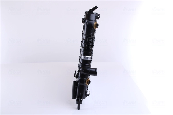 Compre 63247A Nissens Radiador de esfriamento de motor