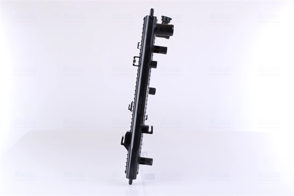 Compre 68183 Nissens Radiador de esfriamento de motor