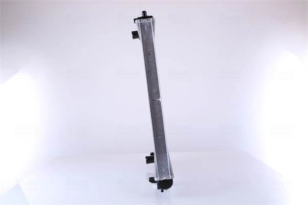 Radiador de esfriamento de motor Nissens 67482 preço, a partir de 219,80 USD