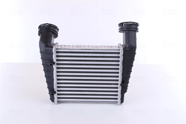 Radiador de intercooler Nissens 96731 preço, a partir de 105,56 USD