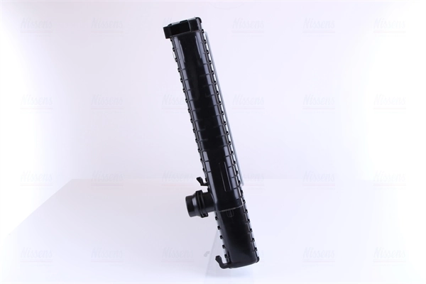 Radiador de esfriamento de motor Nissens 60648 preço, a partir de 110,42 USD