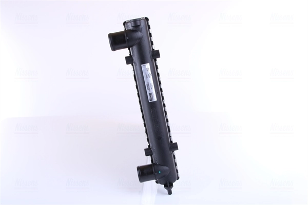 Radiador de esfriamento de motor Nissens 651941 preço, a partir de 60,55 USD