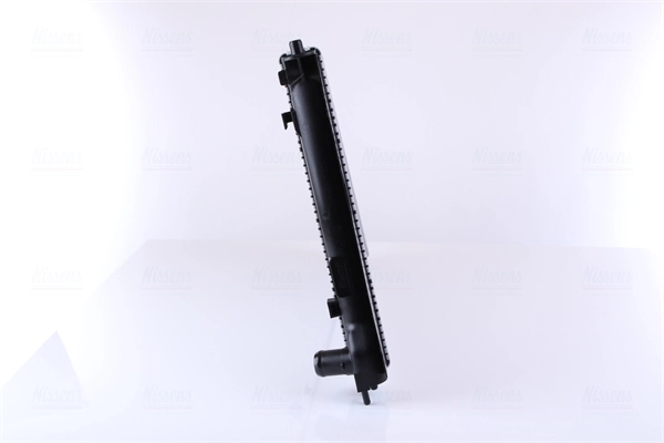 Radiador de esfriamento de motor Nissens 64679A preço, a partir de 128,84 USD