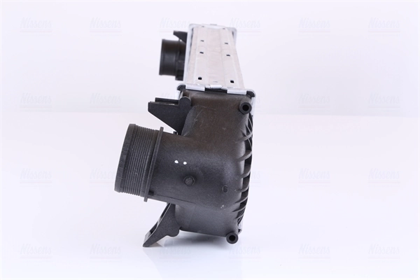 Radiador de intercooler Nissens 96368 preço, a partir de 70,42 USD