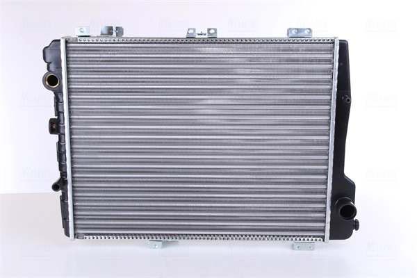 Radiador de esfriamento de motor Alfa Romeo 33  907A ao melhor preço