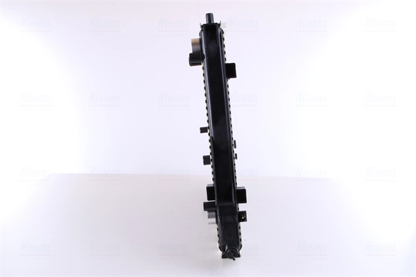Radiador de esfriamento de motor Nissens 60477 preço, a partir de 106,16 USD