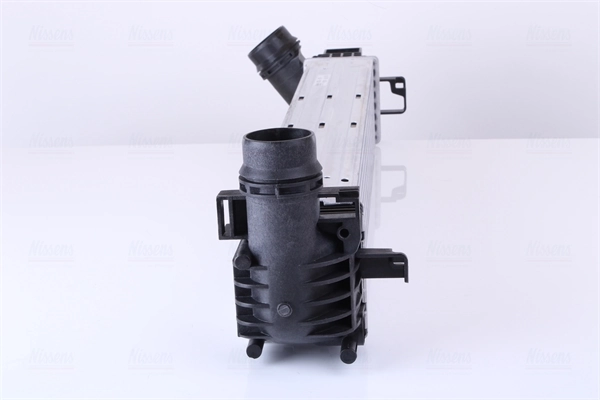 Radiador de intercooler Nissens 96546 preço, a partir de 120,09 USD