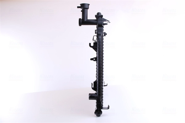 Radiador de esfriamento de motor Nissens 61032 preço, a partir de 137,36 USD
