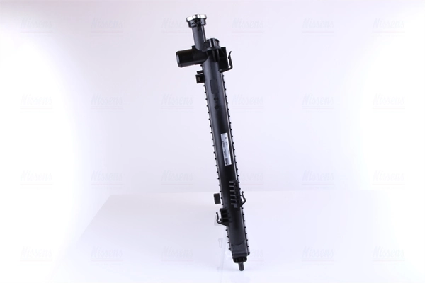 Radiador de esfriamento de motor Nissens 66782 preço, a partir de 140,90 USD