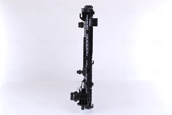 Radiador de esfriamento de motor Nissens 606462 preço, a partir de 203,80 USD