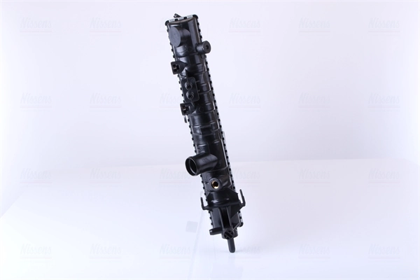 Radiador de esfriamento de motor Nissens 630704 preço, a partir de 105,92 USD