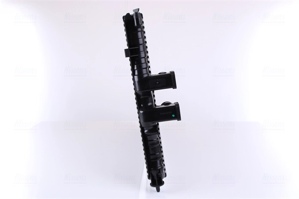 Compre 63735 Nissens Radiador de esfriamento de motor