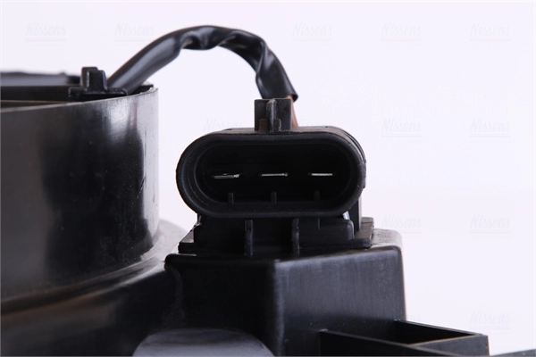 Difusor do radiador de esfriamento, montado com motor e roda de aletas 85154 Nissens