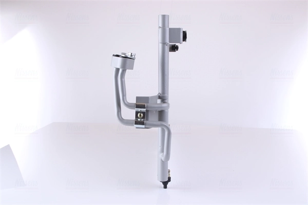 Radiador de aparelho de ar condicionado 94702 Nissens