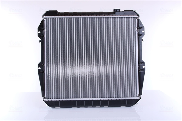 64845 Nissens Radiador de esfriamento de motor