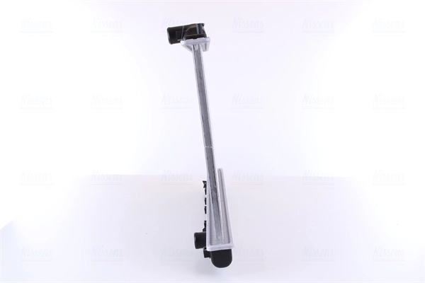 Radiador de esfriamento de motor Nissens 62830 preço, a partir de 112,16 USD