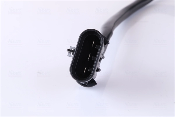 Difusor do radiador de esfriamento, montado com motor e roda de aletas 85017 Nissens