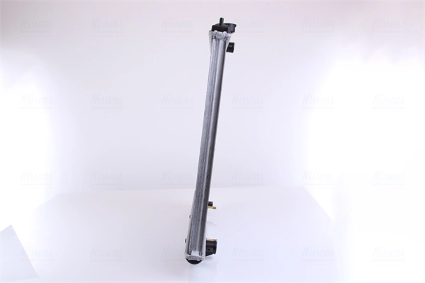 Compre 68709A Nissens Radiador de esfriamento de motor