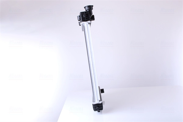 Compre 62635 Nissens Radiador de esfriamento de motor