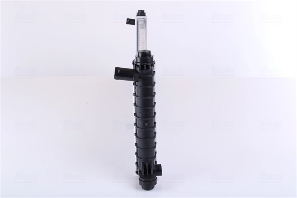 Radiador de esfriamento de motor Nissens 606915 preço, a partir de 106,25 USD
