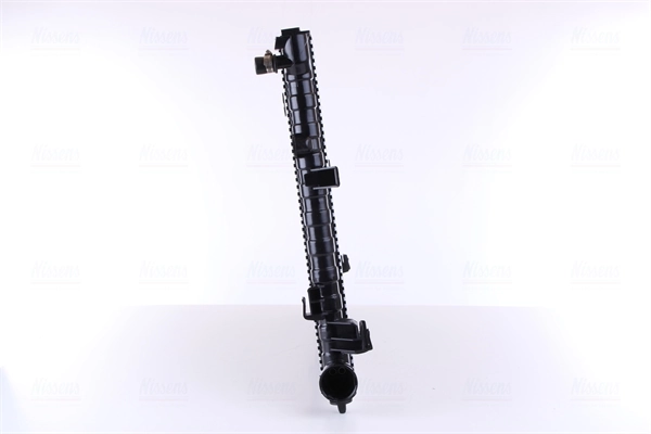Radiador de esfriamento de motor Nissens 61875A preço, a partir de 94,43 USD