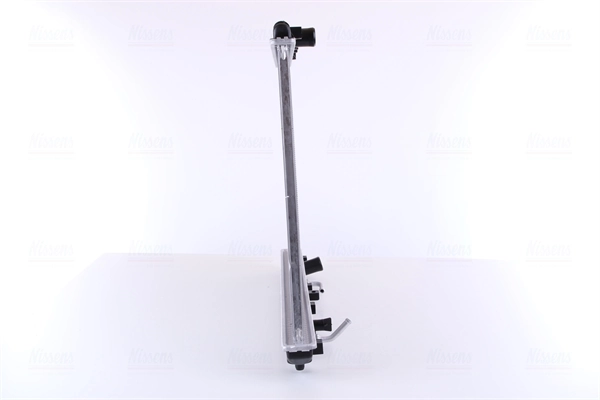Compre 647681 Nissens Radiador de esfriamento de motor