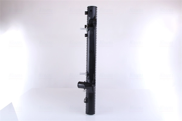 Radiador de esfriamento de motor Nissens 646888 preço, a partir de 213,62 USD