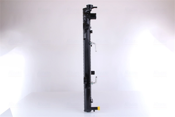 Compre 646818 Nissens Radiador de esfriamento de motor