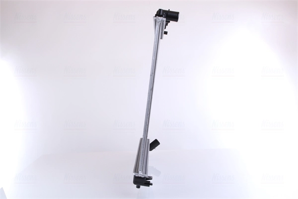 Compre 68181A Nissens Radiador de esfriamento de motor