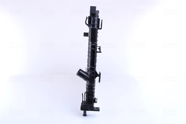 Radiador de esfriamento de motor Nissens 606215 preço, a partir de 120,45 USD