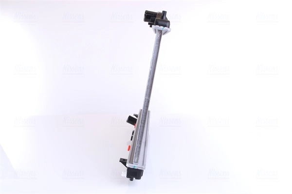 Radiador de esfriamento de motor Nissens 61639 preço, a partir de 139,51 USD