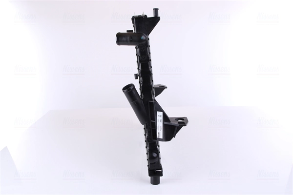 Radiador de esfriamento de motor Nissens 63984 preço, a partir de 126,48 USD