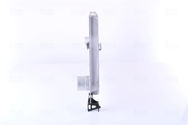 Radiador de intercooler Nissens 96799 preço, a partir de 65,18 USD