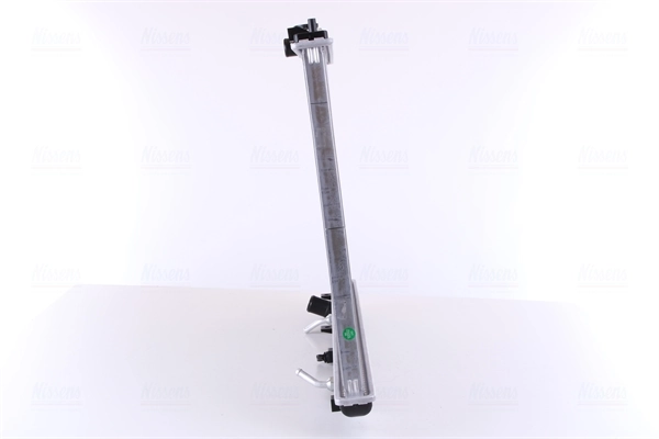 Radiador de esfriamento de motor Nissens 681393 preço, a partir de 211,79 USD