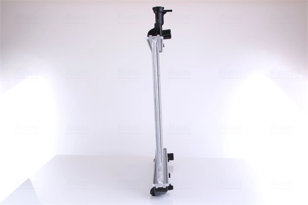 Radiador de esfriamento de motor Nissens 64649A preço, a partir de 175,36 USD
