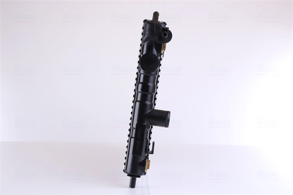 Radiador de esfriamento de motor Nissens 63225 preço, a partir de 87,48 USD