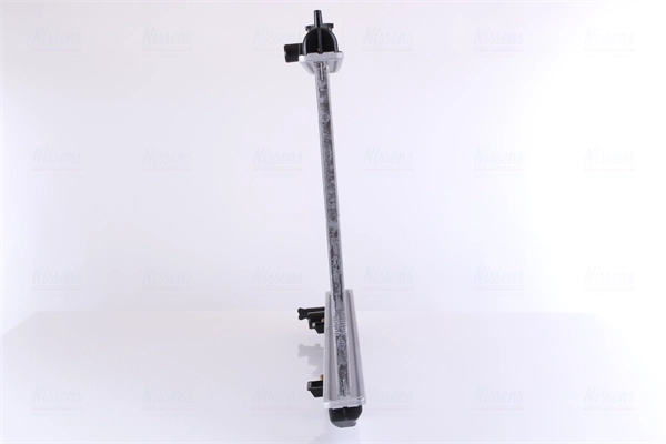 Radiador de esfriamento de motor Nissens 68736 preço, a partir de 130,37 USD
