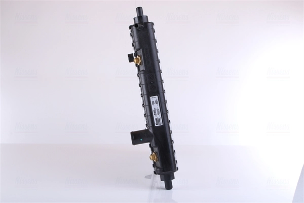 Radiador de esfriamento de motor Nissens 61663 preço, a partir de 82,63 USD