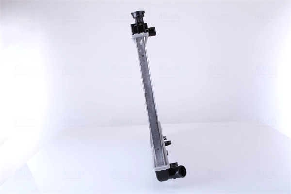 Compre 67481 Nissens Radiador de esfriamento de motor